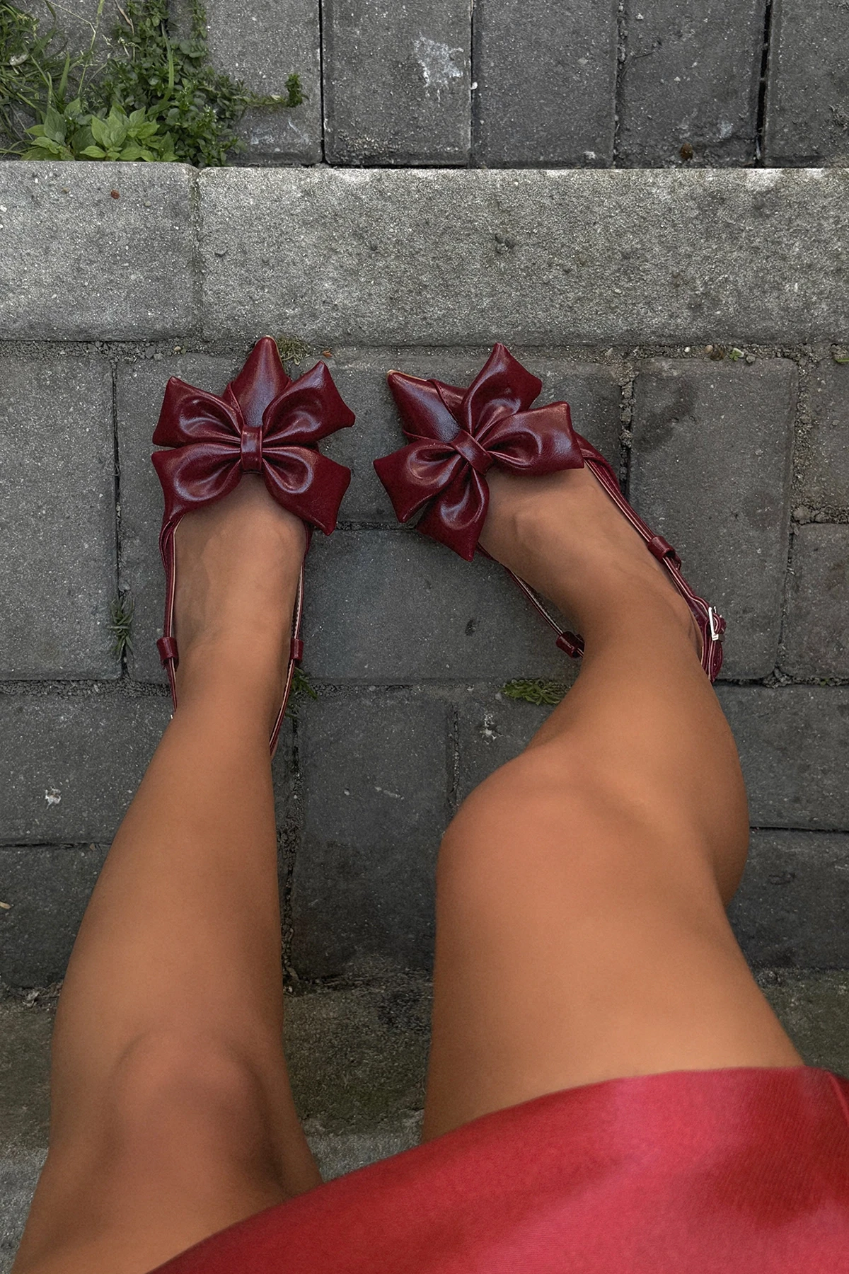 Picture of Burgundy Bow Detail Shoes