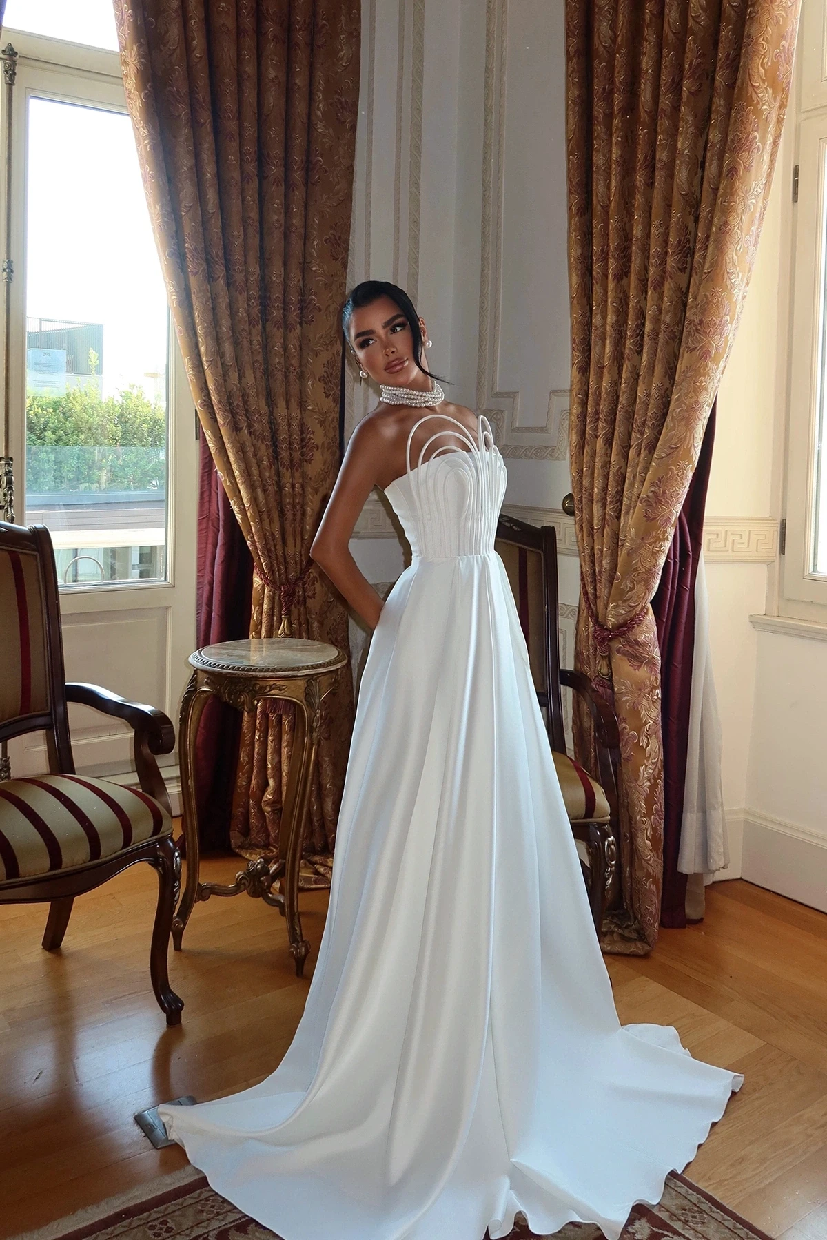 Picture of White Strapless Long Evening Dress