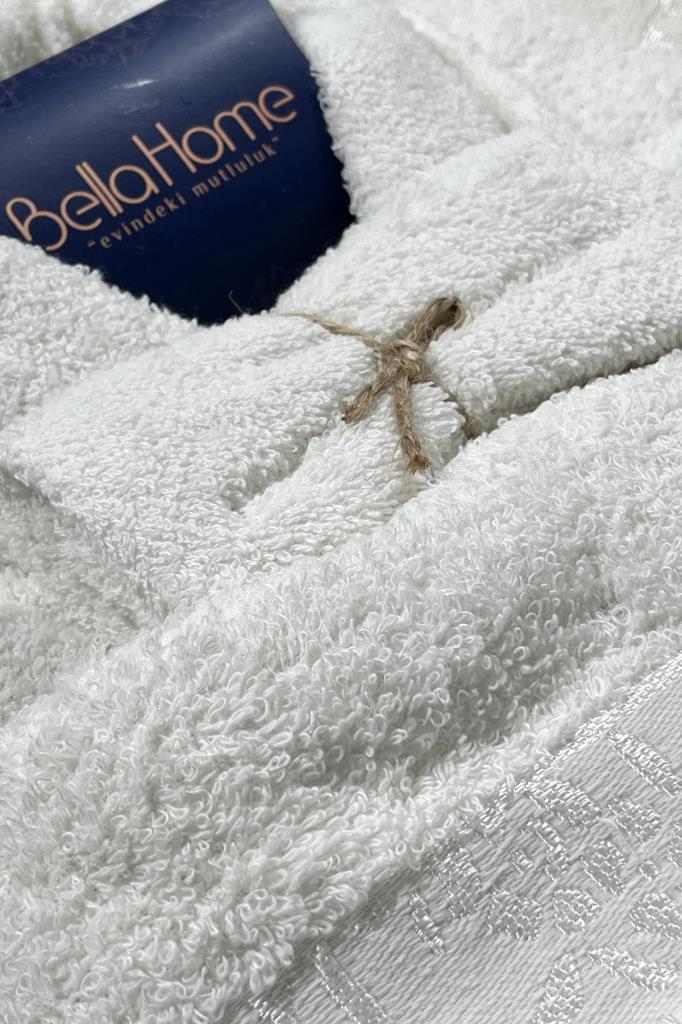 Picture of Platin Jakarlı 10 Parça Aile Bornoz Takımı Krem Pudra