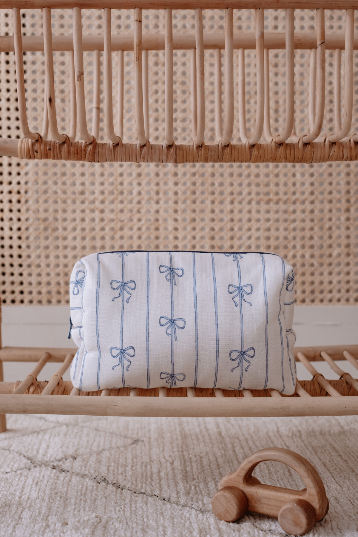 Picture of Müslin Bebek Bakım Çantası - Kurdele / Mavi