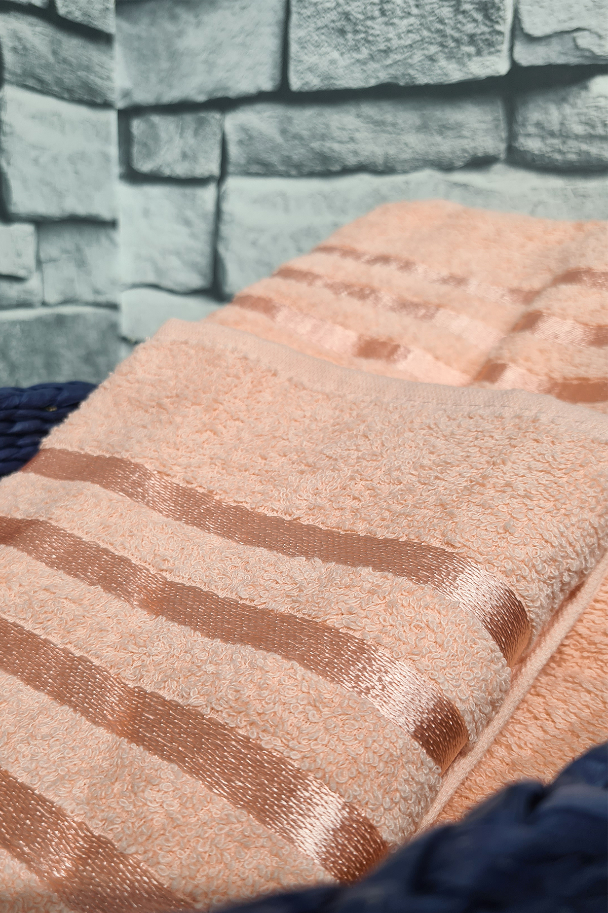 Picture of Plain %100 Pamuklu Jakarlı 2 Li Havlu Seti Somon