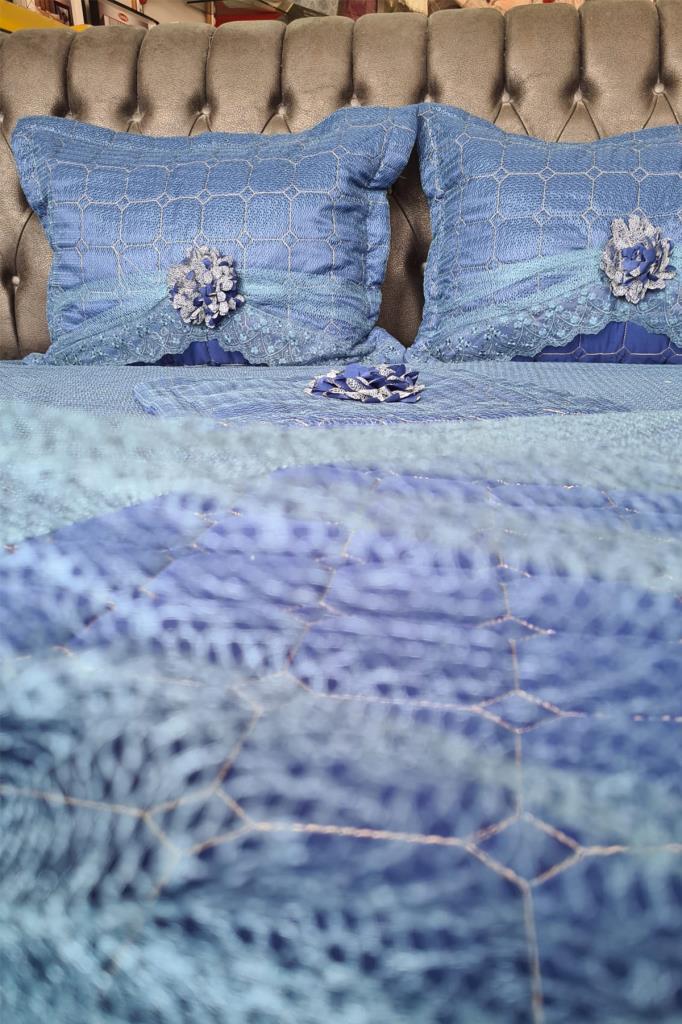 Picture of Elegant Çift Kişilik Yatak Örtüsü Takımı Lacivert