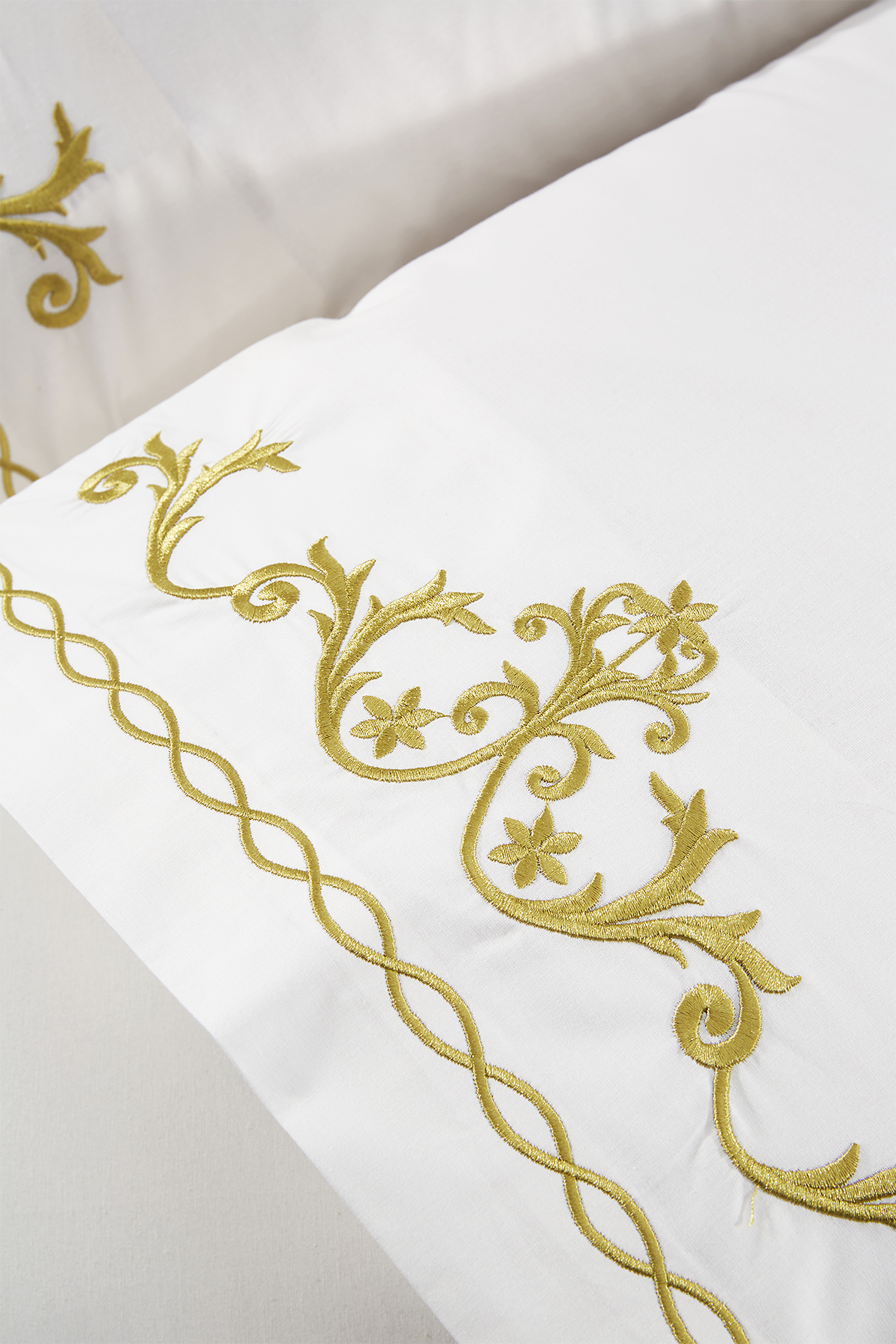 Picture of Ottoman Nakışlı 6 Parça Nevresim Takımı Krem