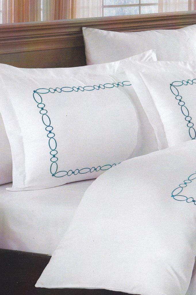 Picture of Lilyana Pano Nakışlı %100 Pamuk Saten Çift Kişilik Nevresim Takımı Blue