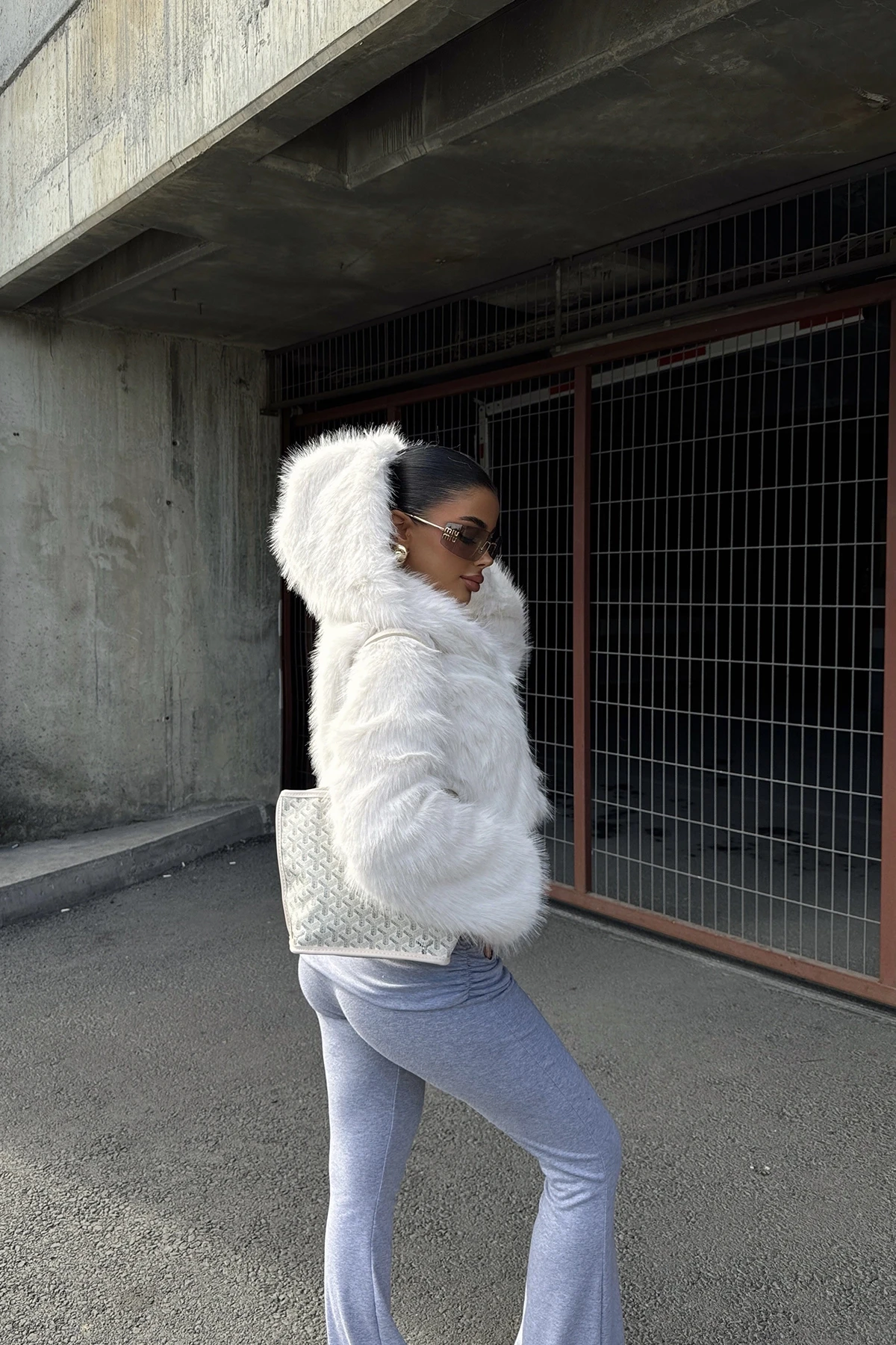 Picture of White Vania Hooded Fur