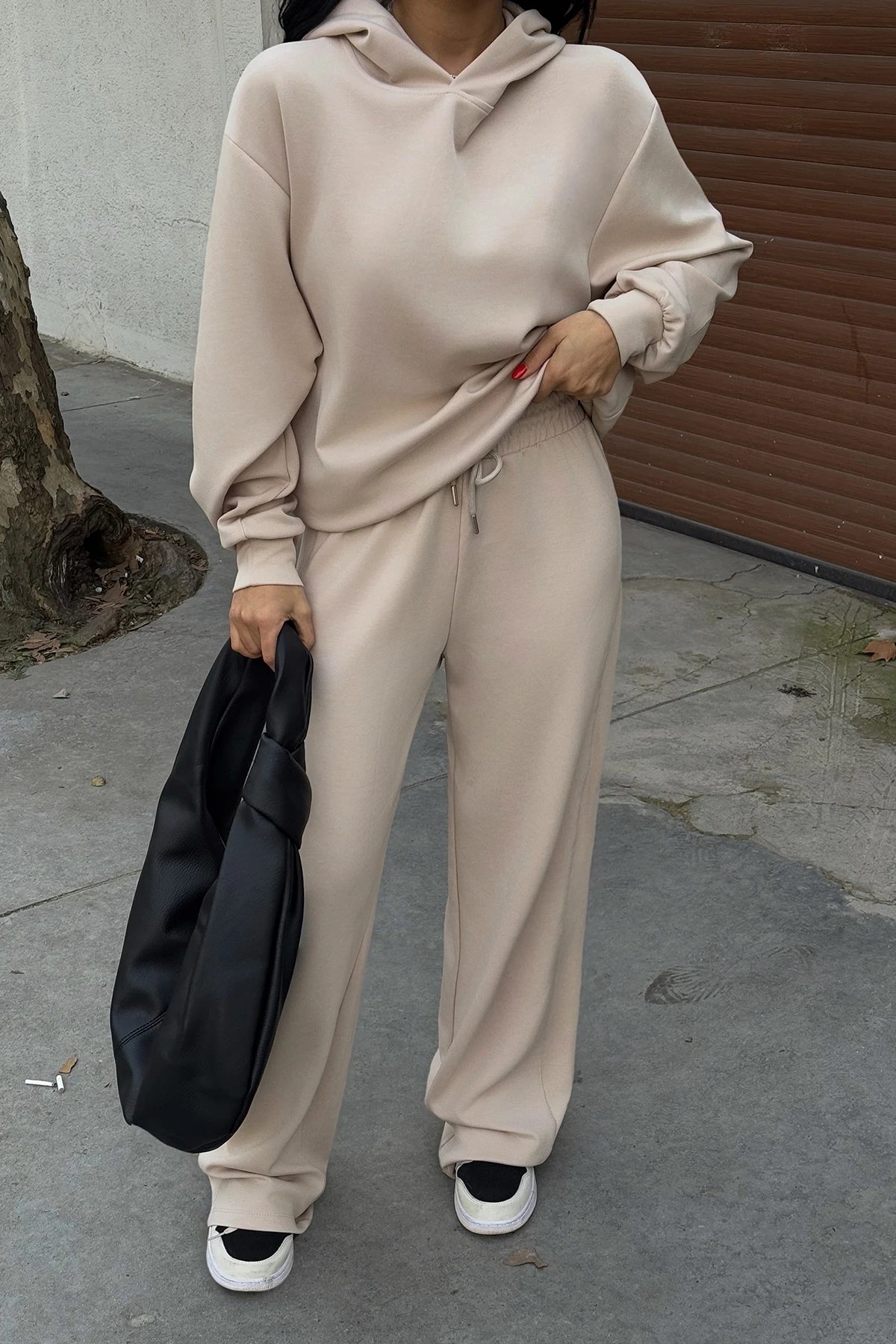 Picture of Cream Agostina Set