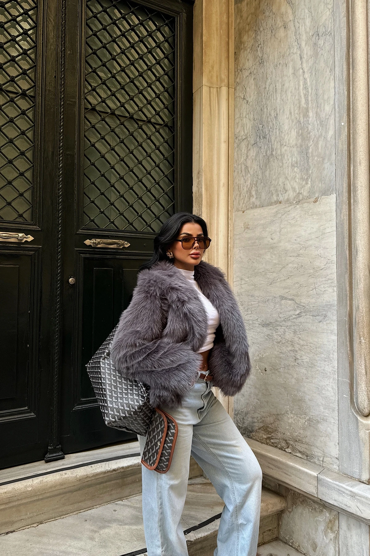 Picture of Anthracite Short Fur