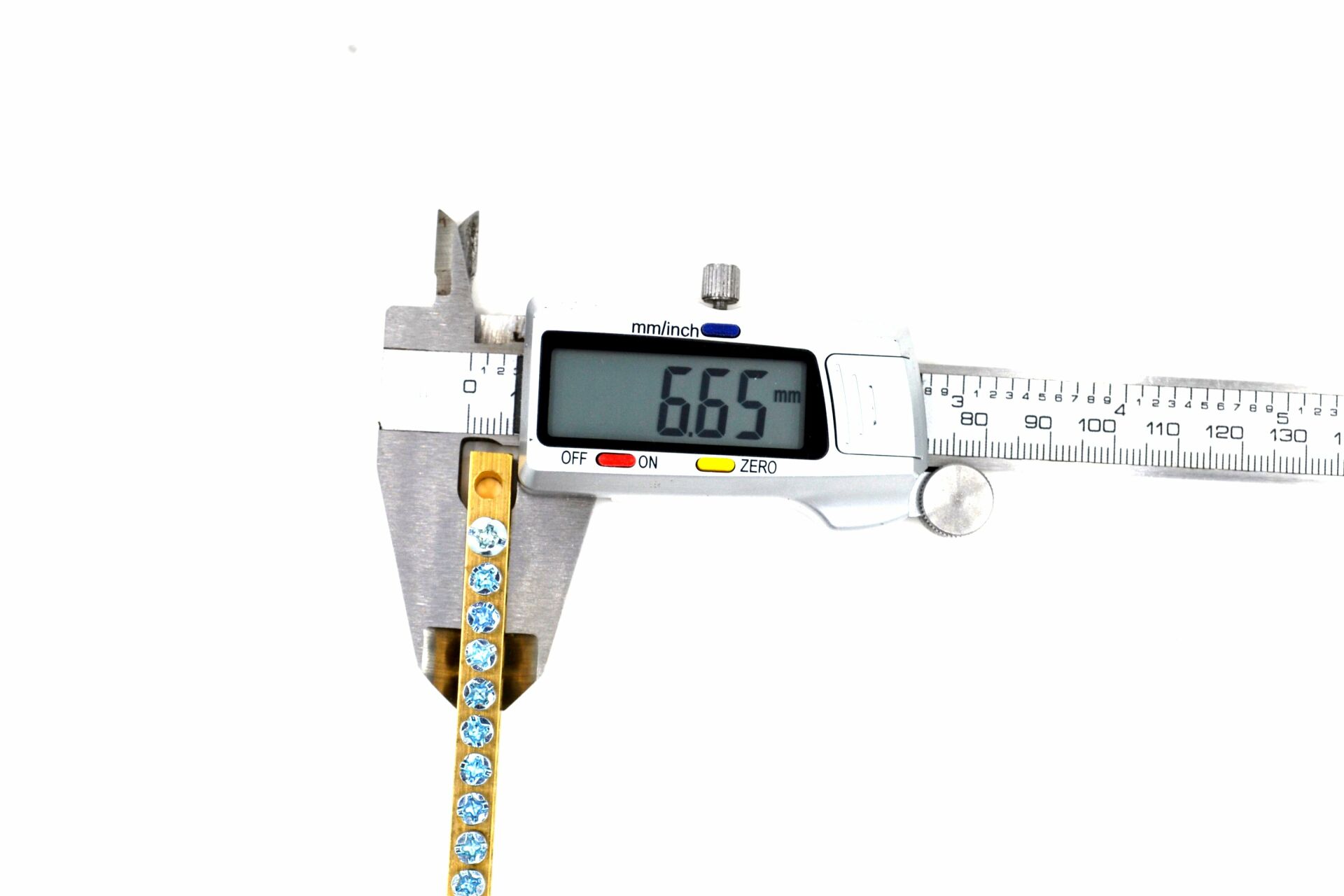 Picture of Pirinç Topraklama Klemensi Nötr 15 Delikli Şase