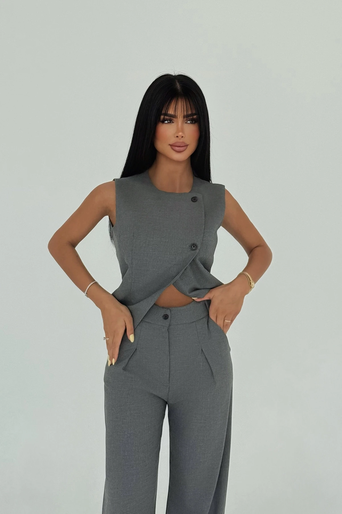 Picture of Gray Trouser Suit