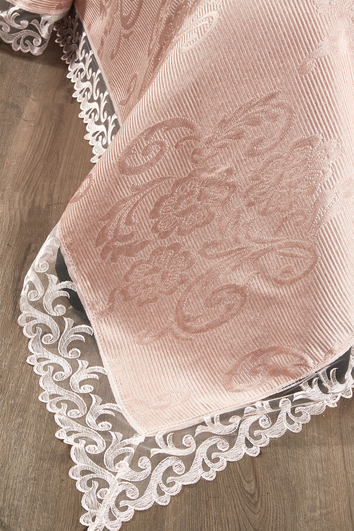 Picture of Fransız Dantelli Belins Çift Kişilik Yatak Örtüsü Pudra