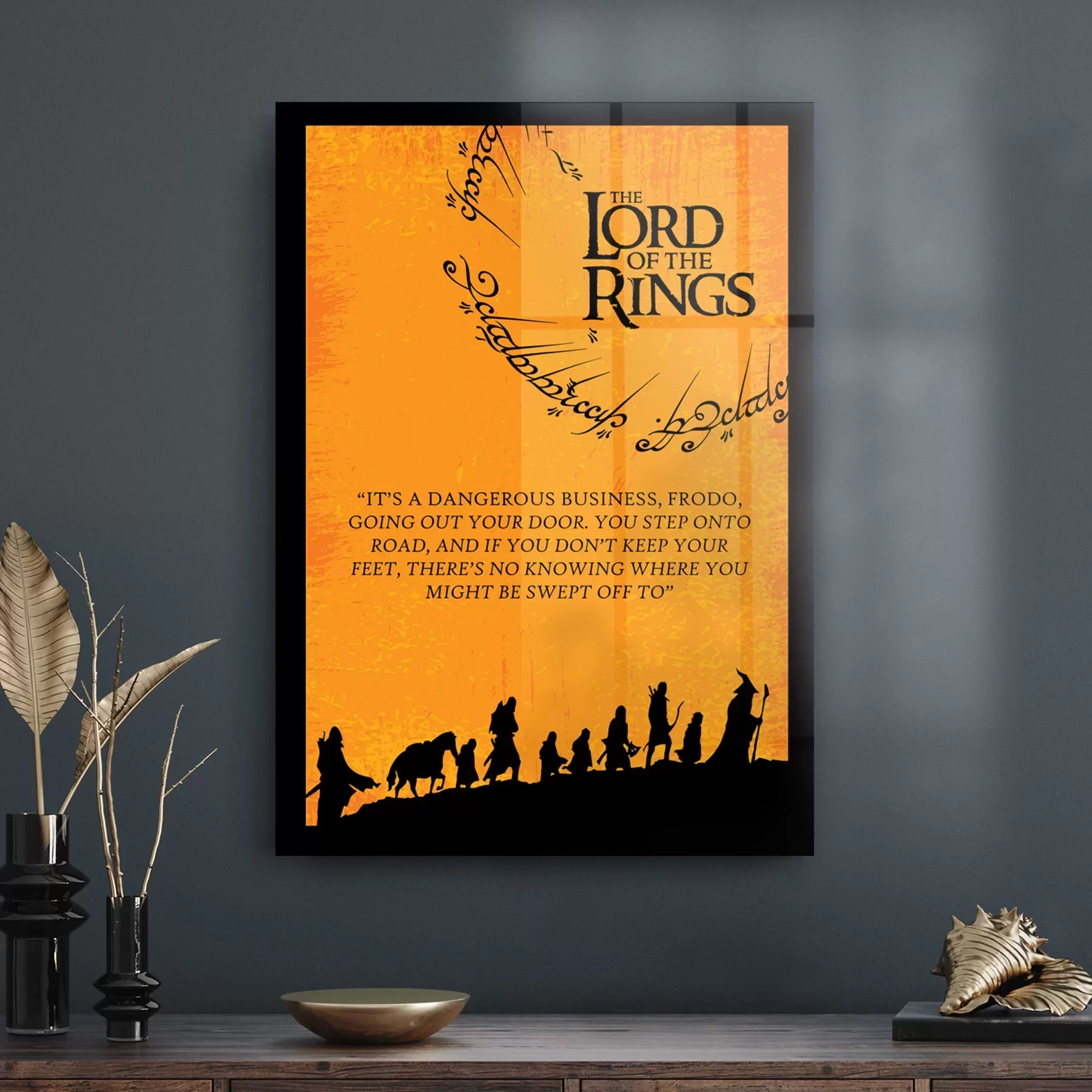 Picture of Decovetro Cam Tablo Yüzüklerin Efendisi Dangerous 30x40 cm