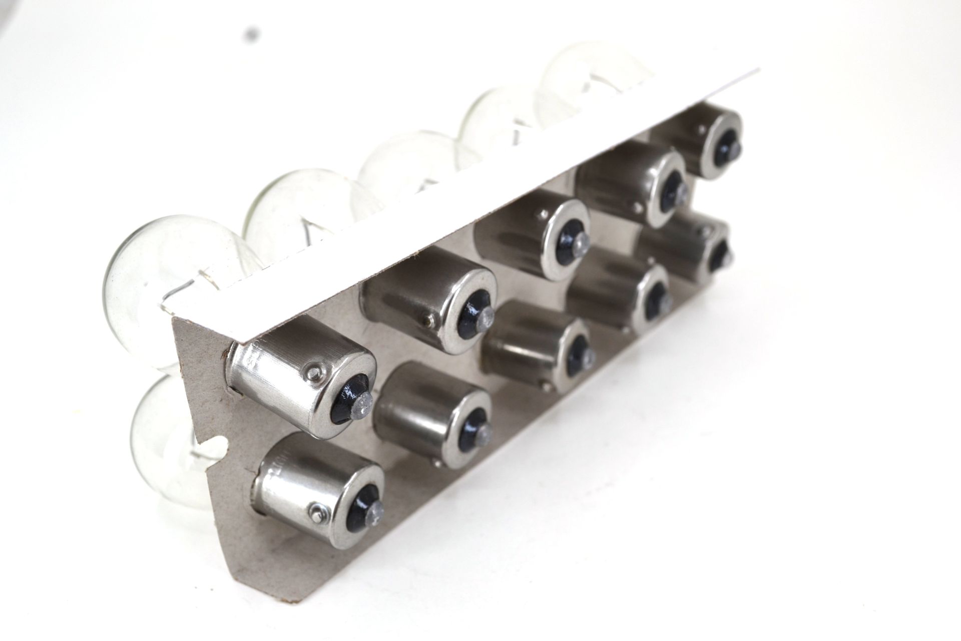 Picture of 10 Adet 12V 93 P21W Stop Ampulü Tek Duy Yakın Tırnak