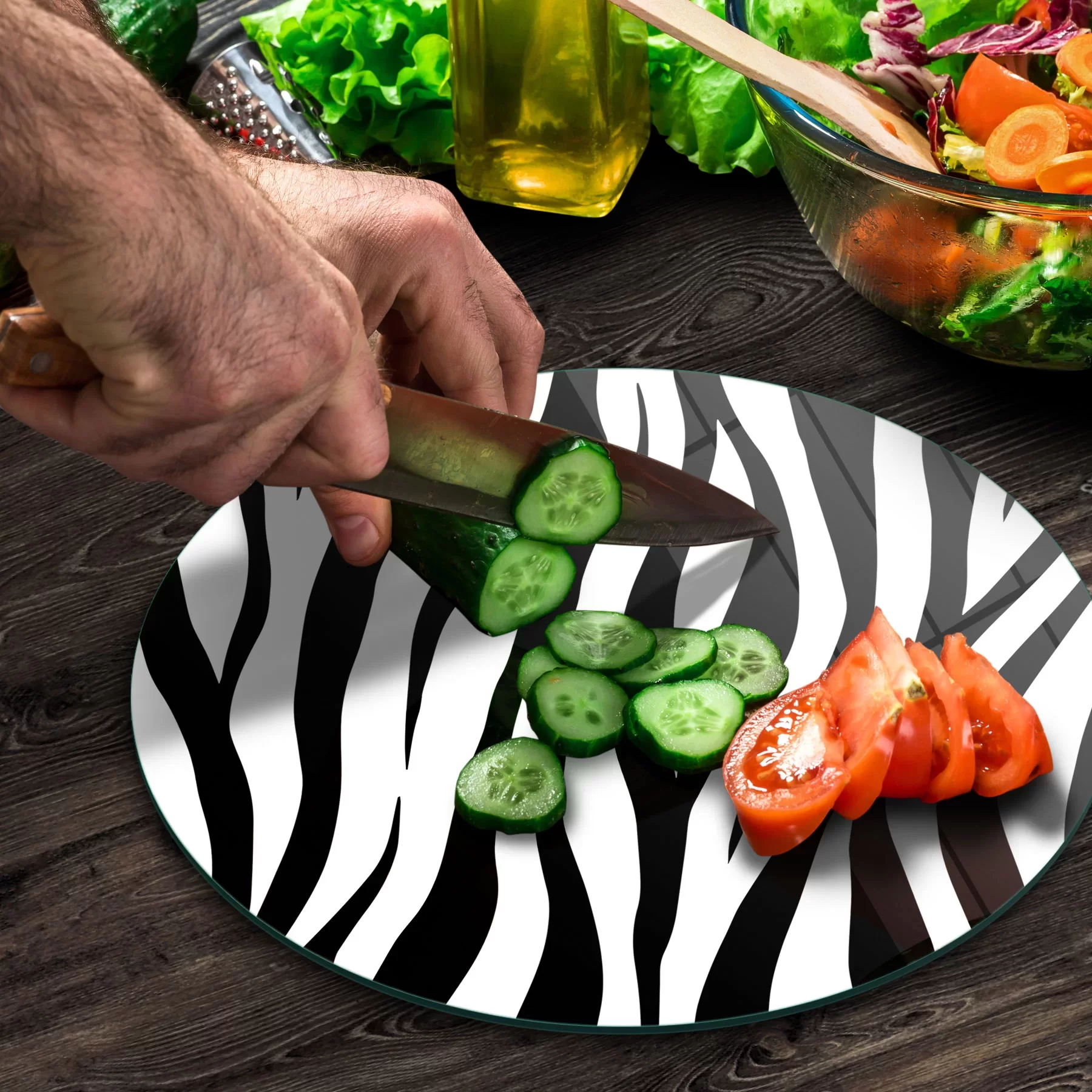 Picture of Decovetro Cam Kesme Tahtası ve Sunumluk Yuvarlak Zebra Desenli 30x30 Cm