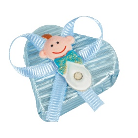 Picture of BLUE HEART - HAZELNUT SPRINKLED & GIANDUJA FIILED MILK CHOCOLATE 2Kg