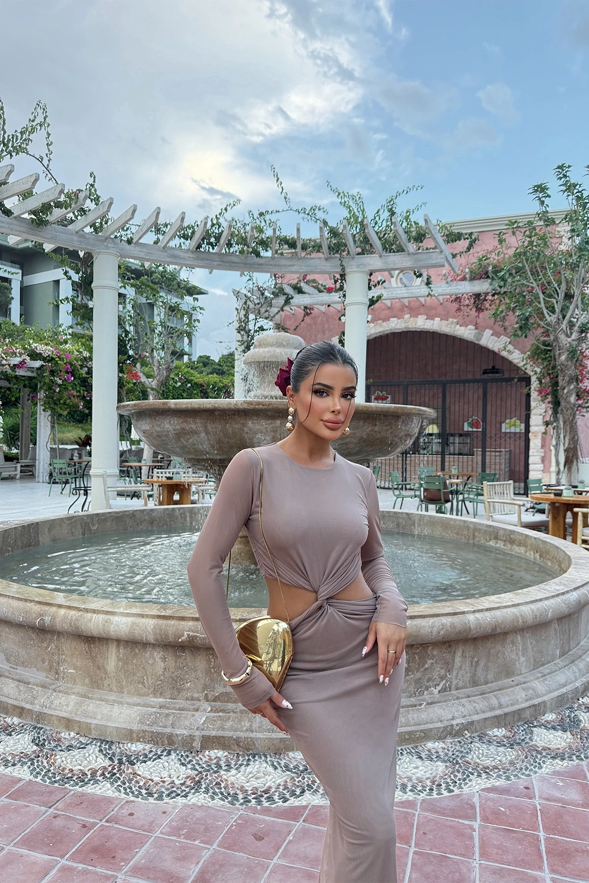 Picture of Beige Basic Long Dress