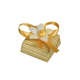 Picture of SQUARE - GIANDUJA FILLED MILK CHOCOLATE GOLD 2Kg