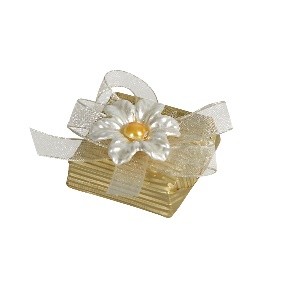 Picture of BIG SQUARE - GIANDUJA FILLED MILK CHOCOLATE GOLD 1,8Kg