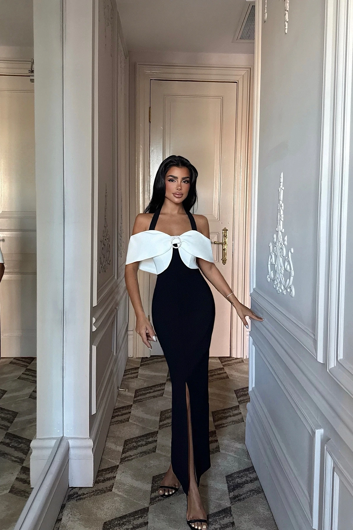 Picture of Black Back Detail Dress