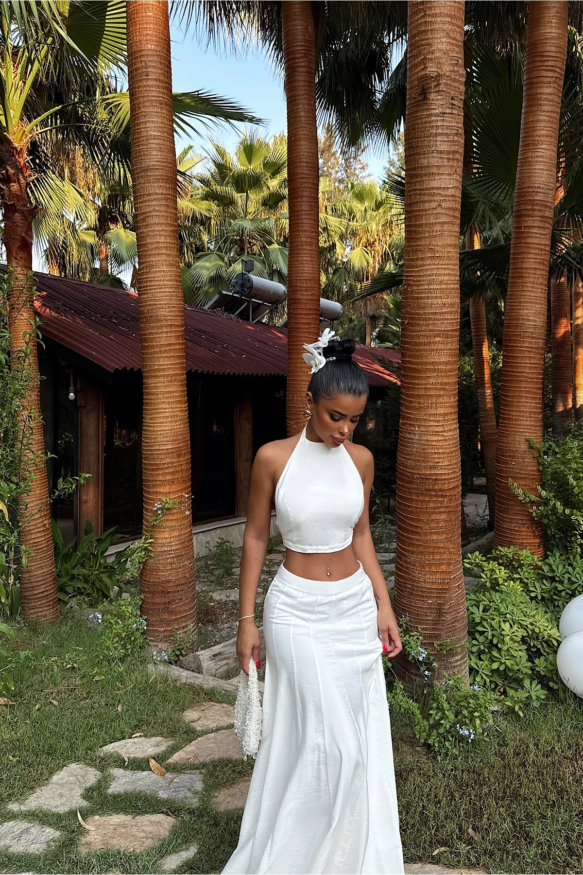 Picture of White Skirt Suit