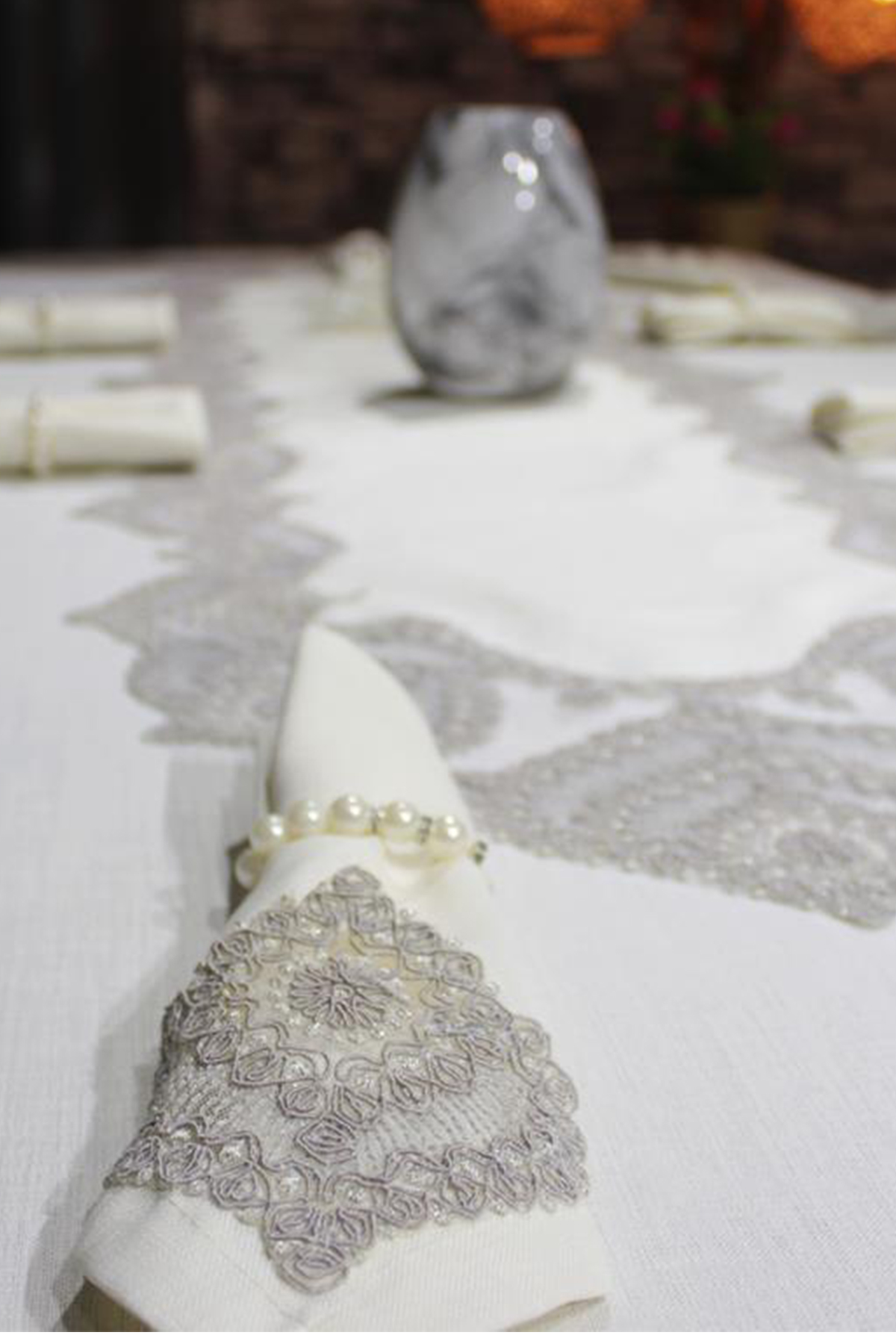 Picture of Çeyiz Diyarı Kar Tanesi 26 Parça Masa Örtüsü Takımı Krem-Gri