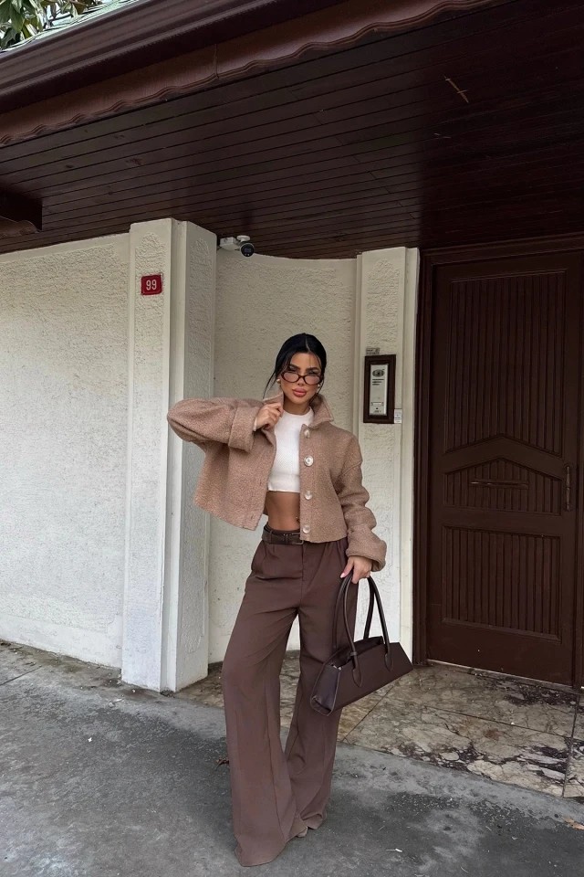 Picture of Shirt Waistline Short Coat