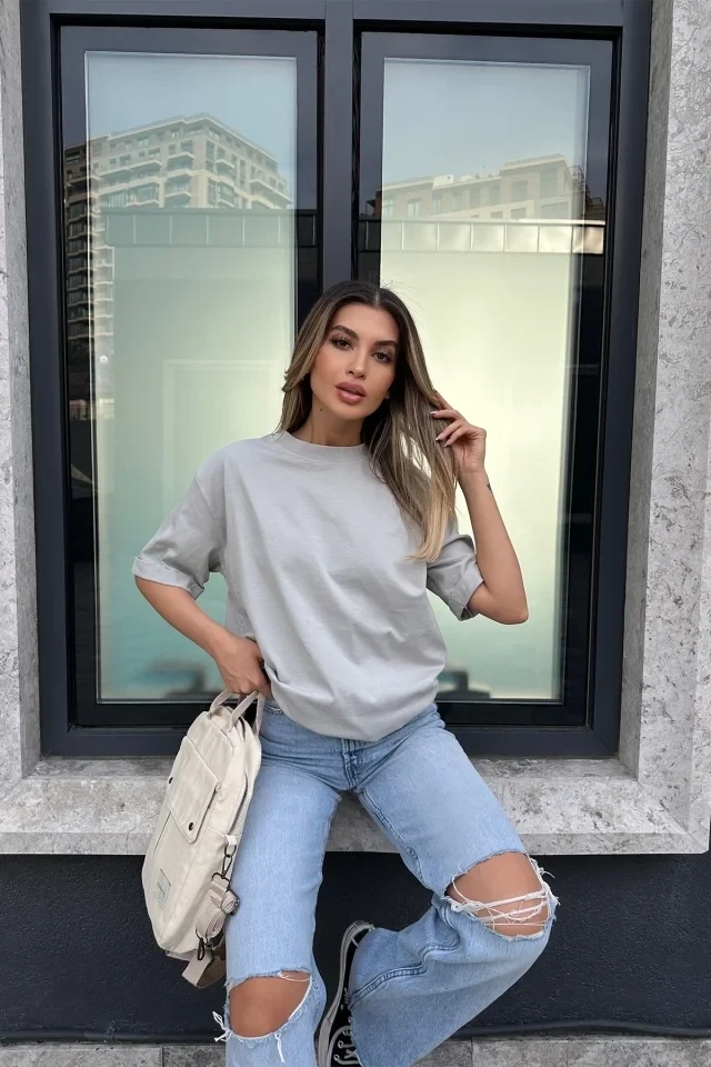 Picture of Stone Sleeve Written Basic T-Shirt