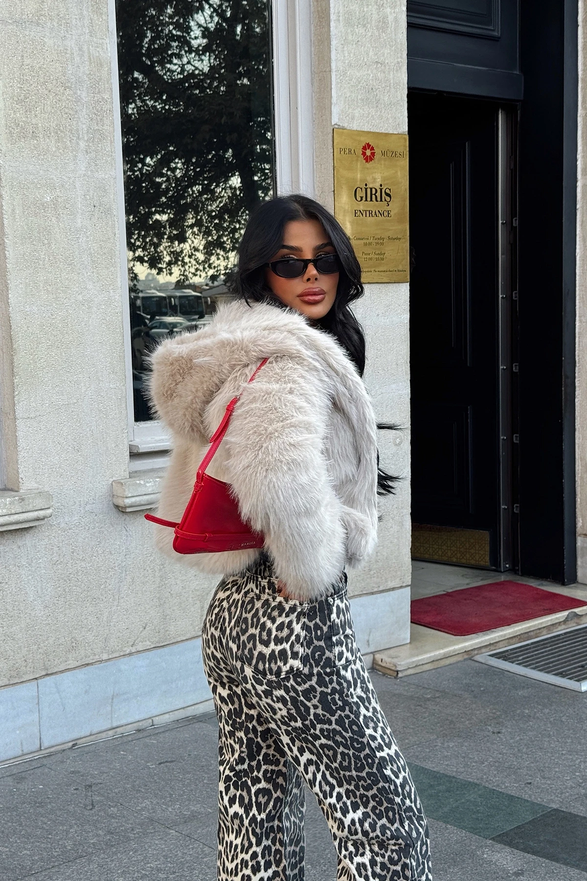 Picture of Cream Hooded Fur