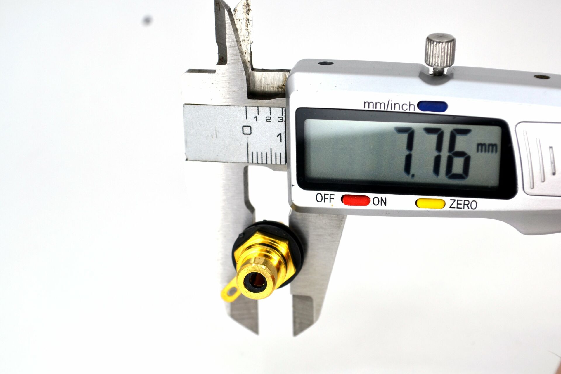 Picture of RCA Dişi Jack Şase Gold Takım Kırmızı Siyah