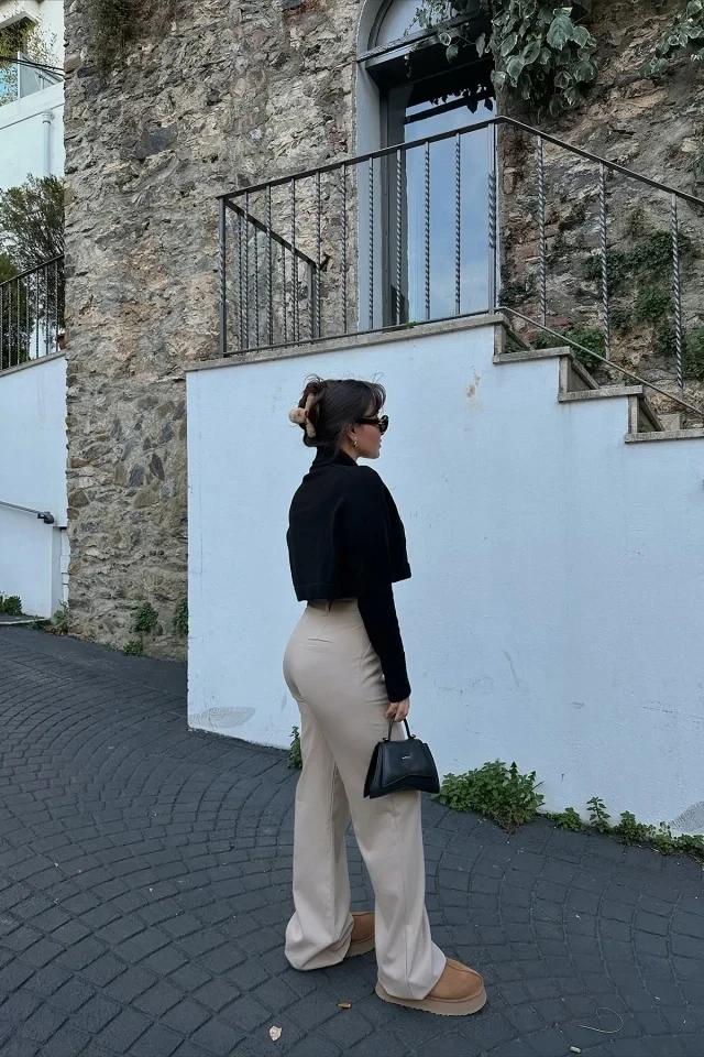 Picture of Cream Palazzo Cross Button Trousers