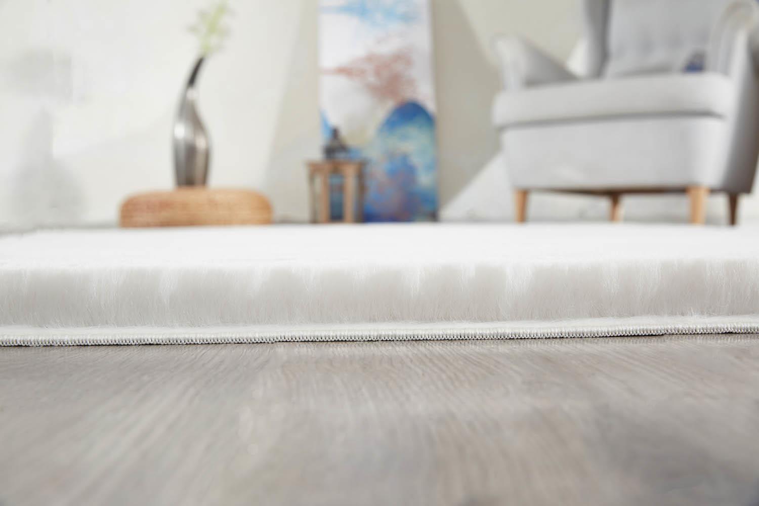 Picture of Jassrug Tavşan Tüyü Kürk Halı 80x120 Optik