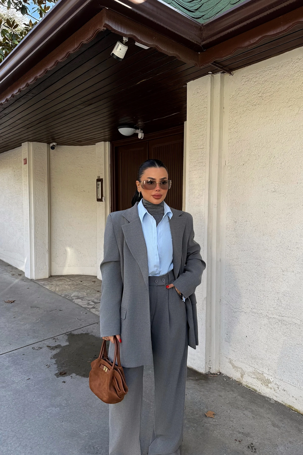 Picture of Grey Button Detail Trouser Suit