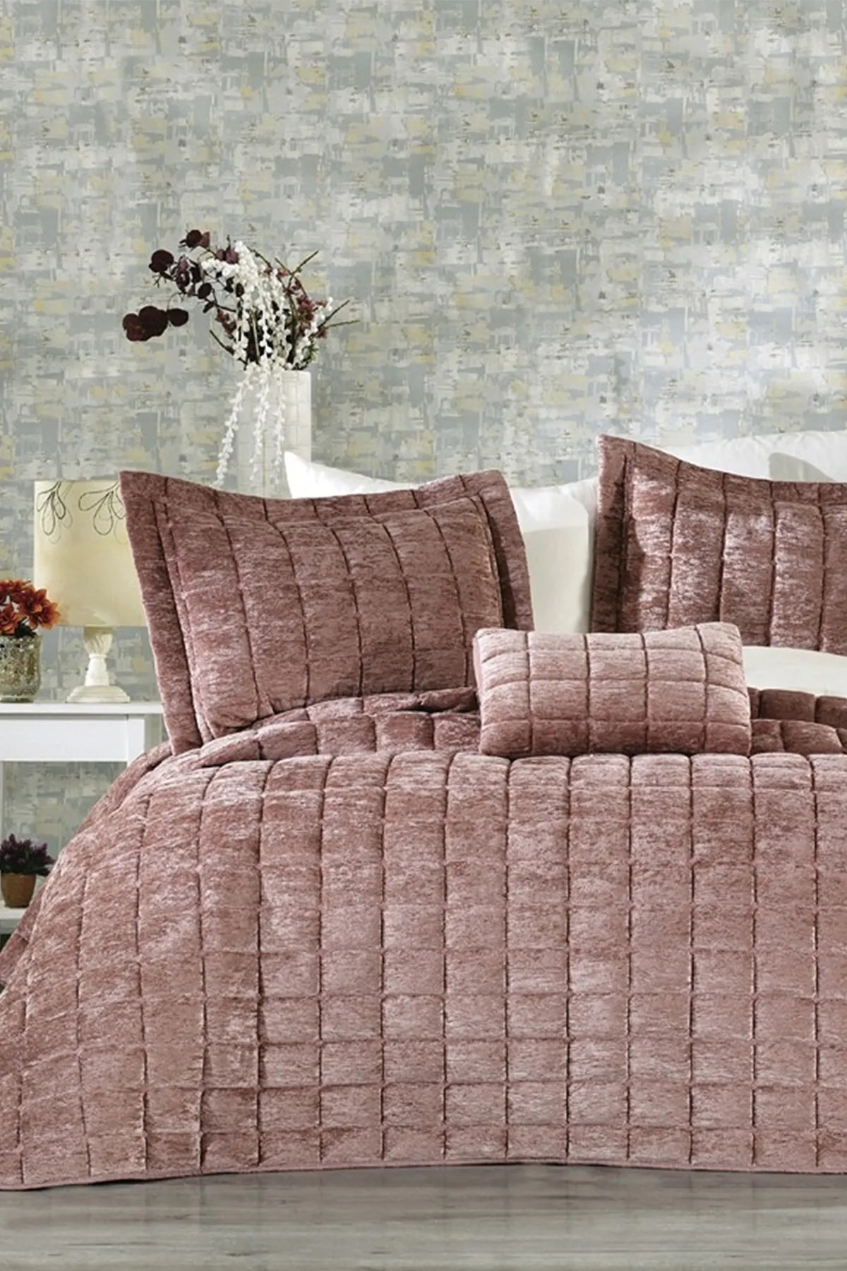 Picture of Laila Çift Kişilik Yatak Örtüsü 4 Parça