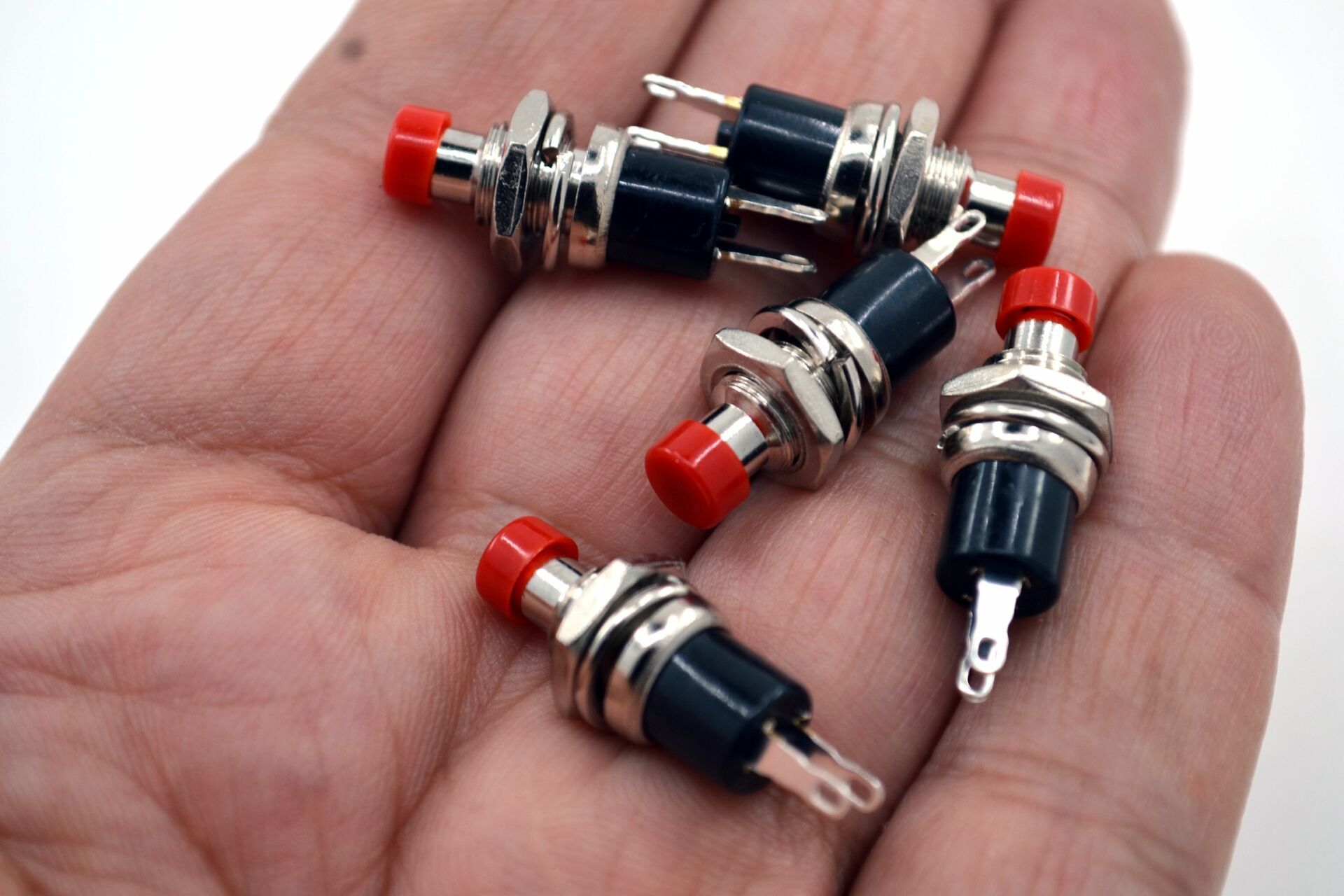 Picture of Mini Kırmızı Buton 1-0 Diyafon Alarm Reset Metal Gövde MT-ANY04