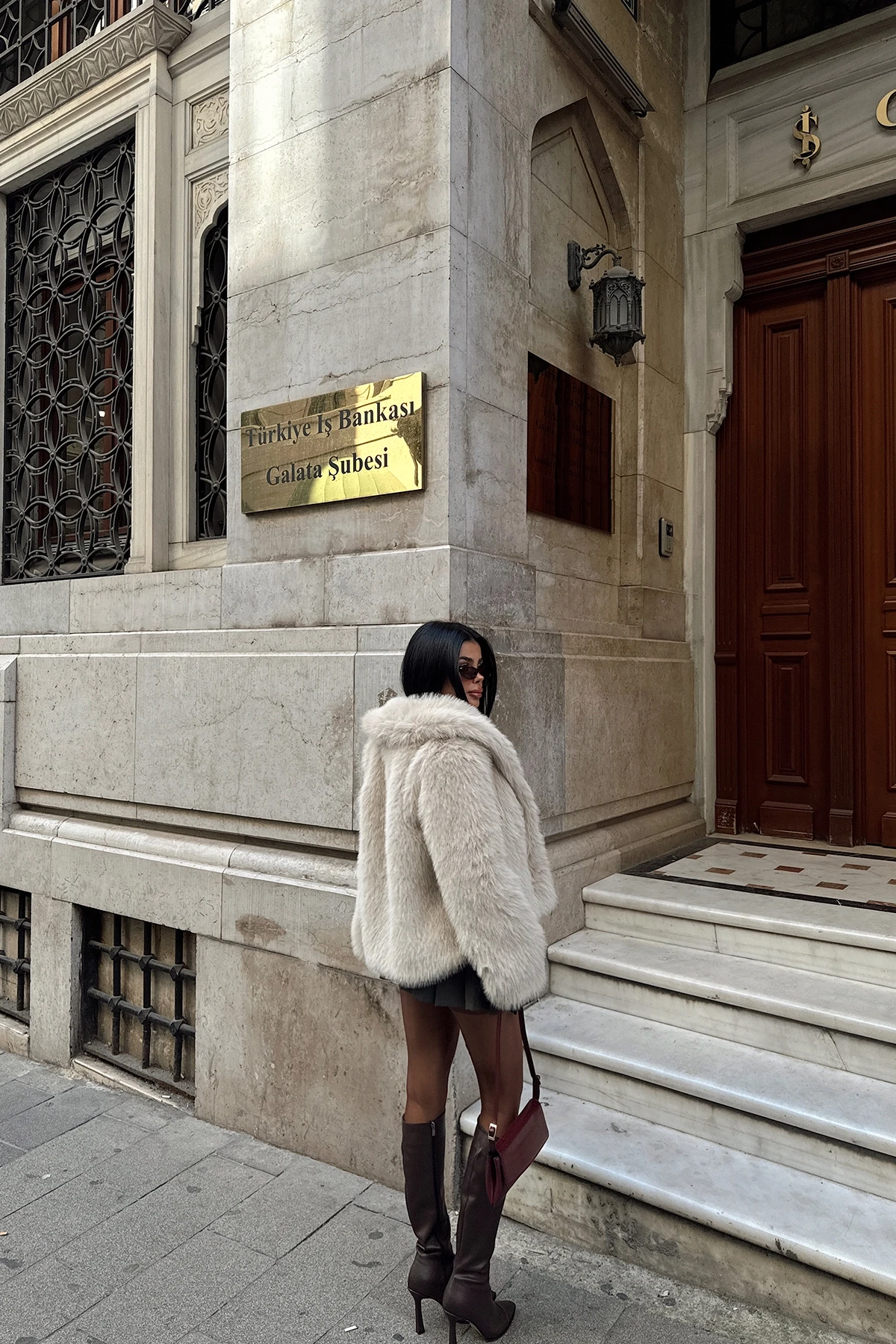 Picture of Cream Short Fur