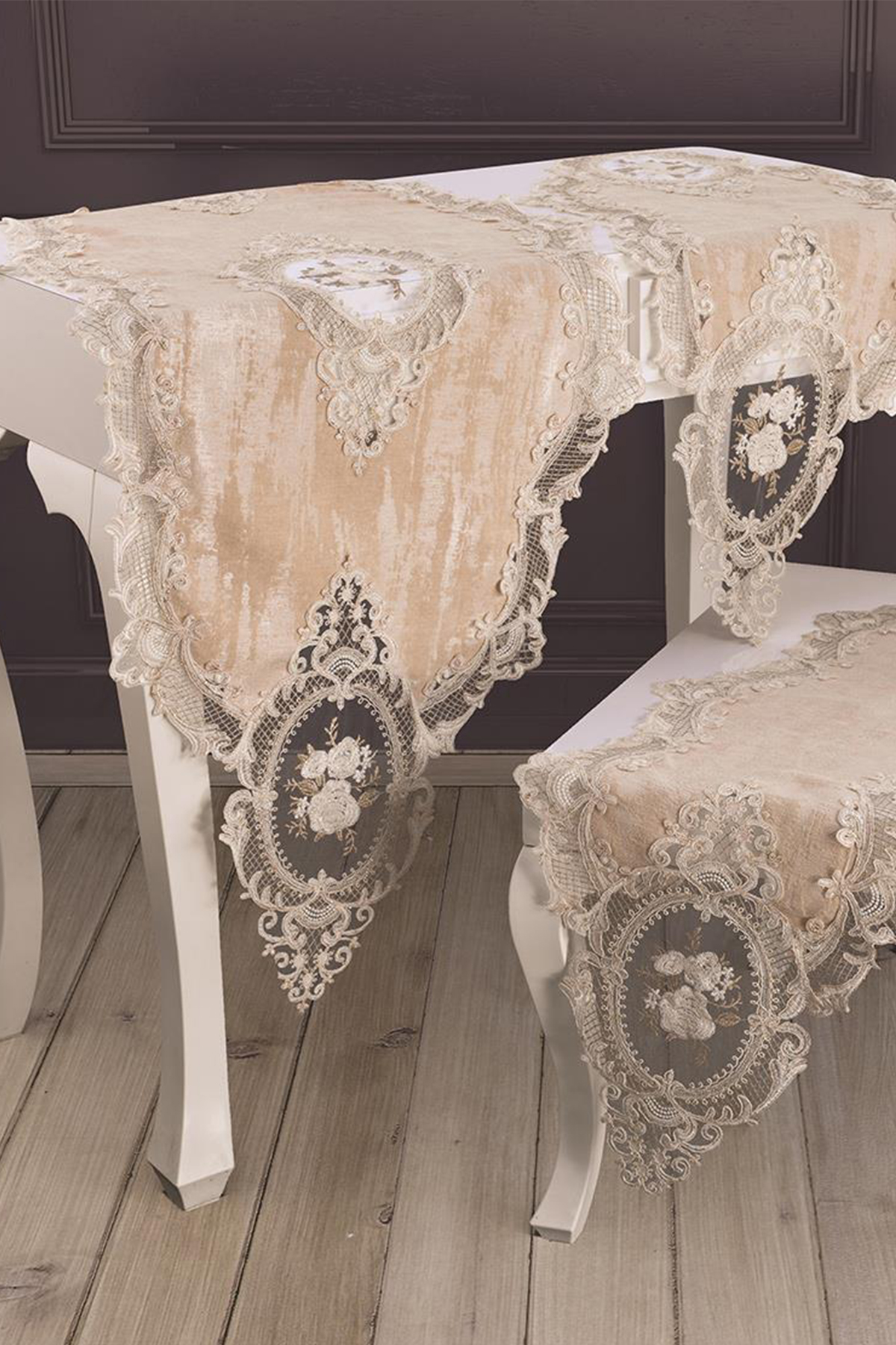 Picture of Fransız Güpürlü Şönil Elit Salon Takımı 5 Parça Cappucino