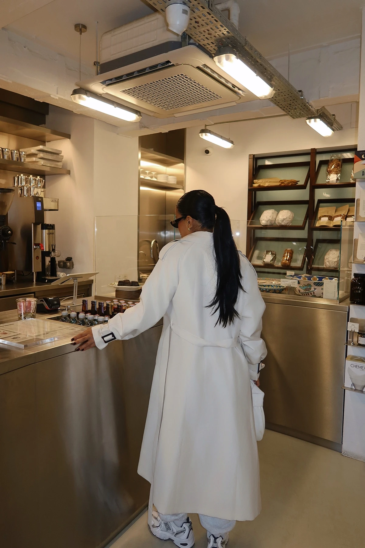 Picture of Off-White Trench Coat with Belted Sleeves