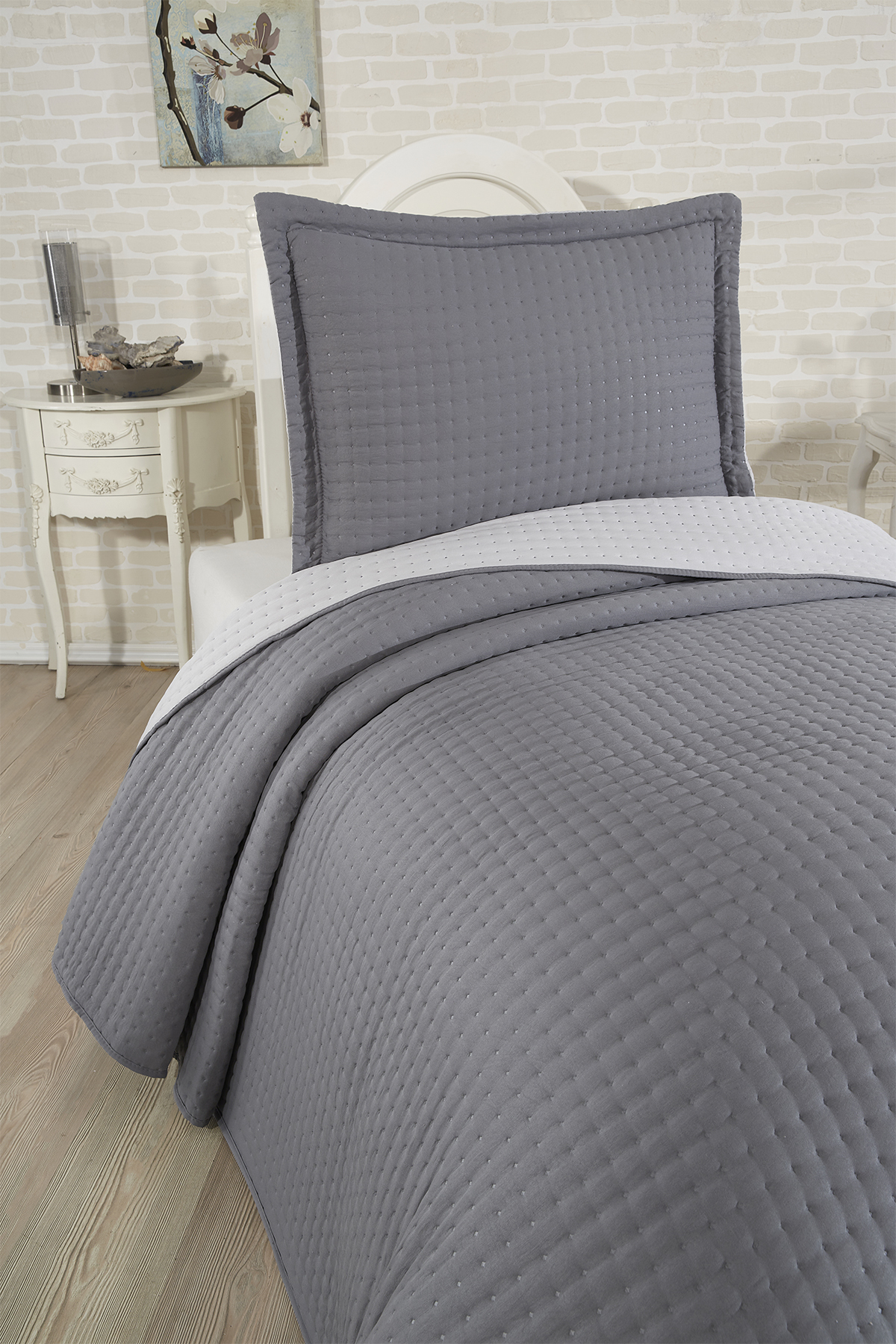 Picture of Elisa Dolgulu Çift Taraflı Tek Kişilik 180x240 Cm Yatak Örtüsü Antrasit