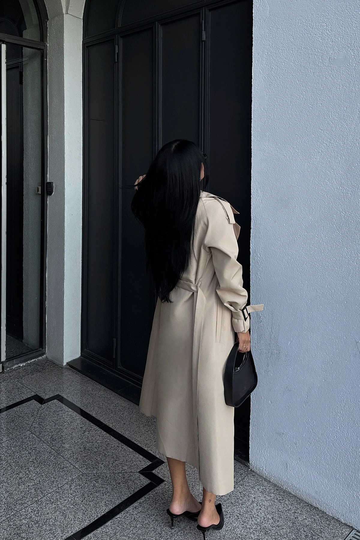 Picture of Camel Sleeves Belted Trench Coat