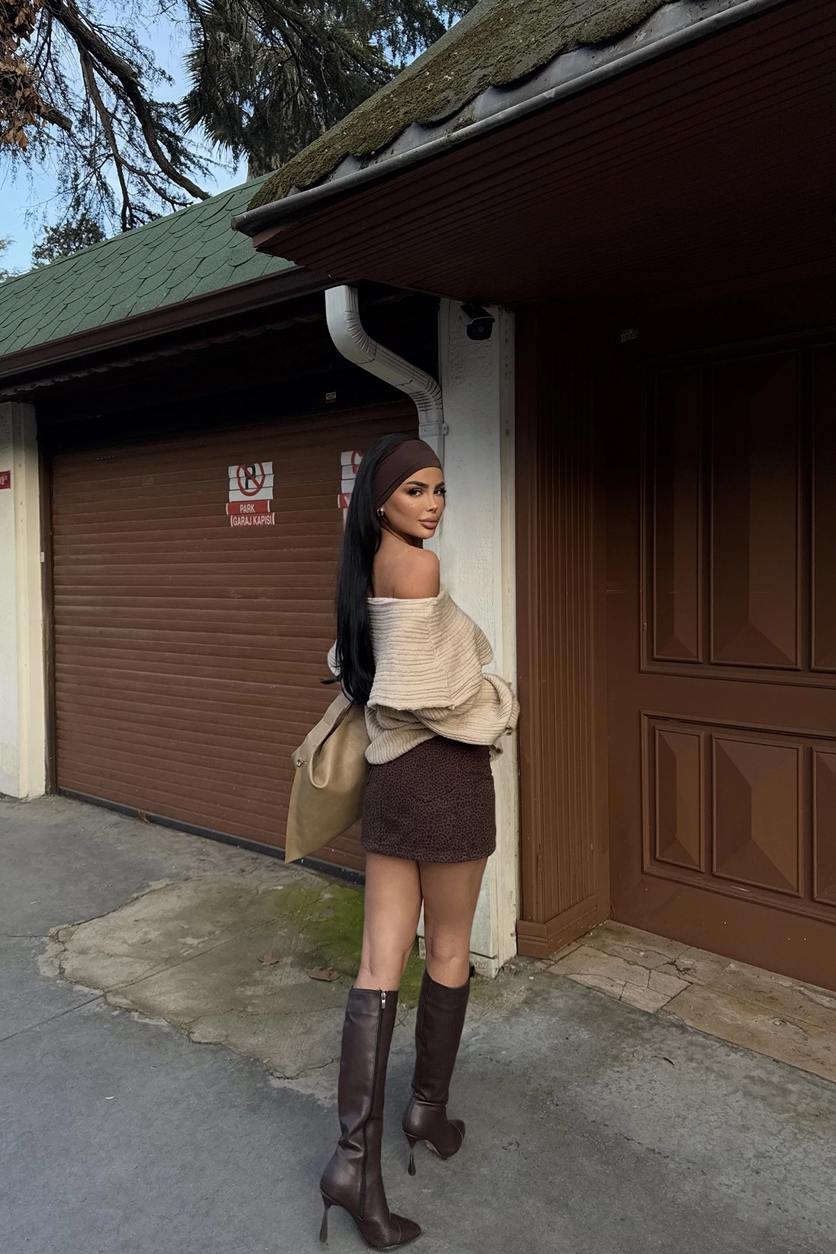 Picture of Beige Madonna Collar Knitted Sweater