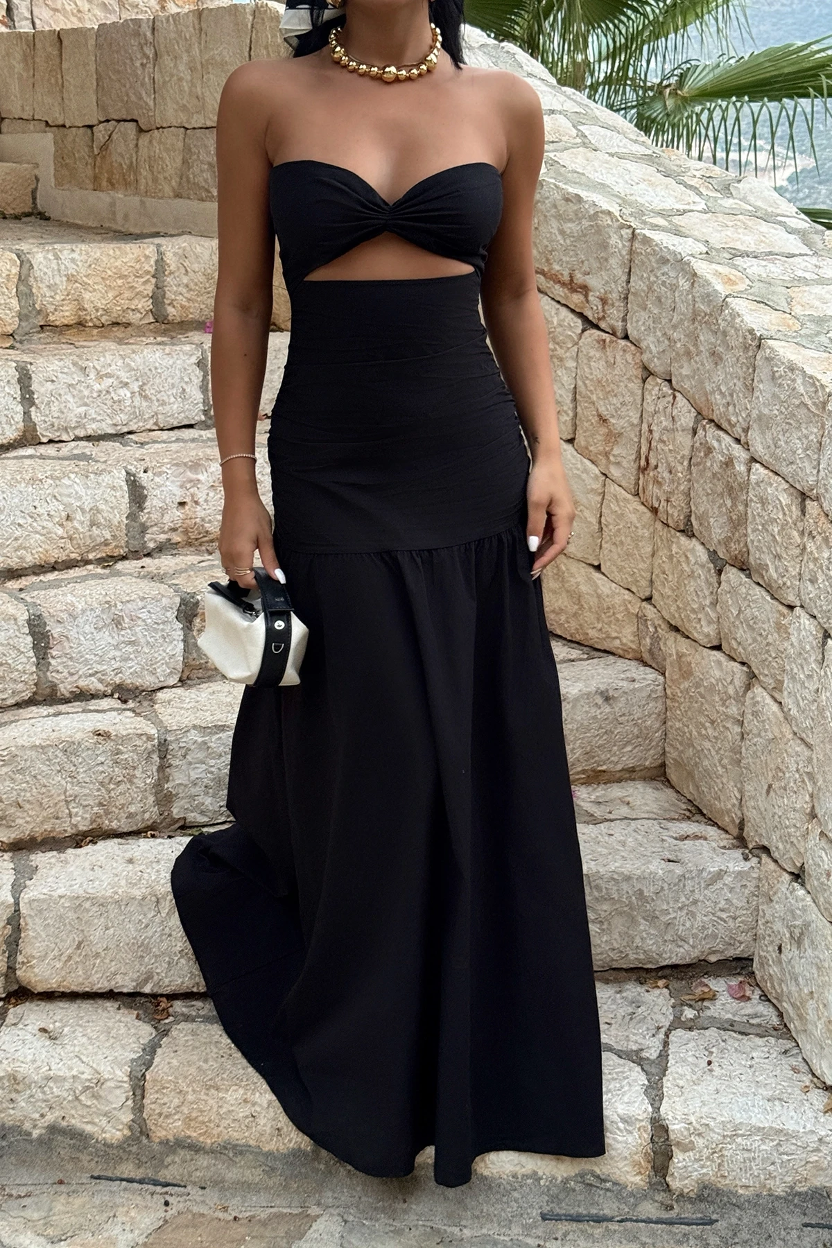 Picture of Black Eldoris Strapless Dress