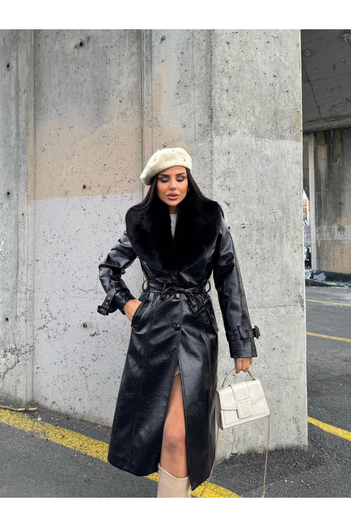 Picture of Kürk Detaylı Suni Deri Kaban