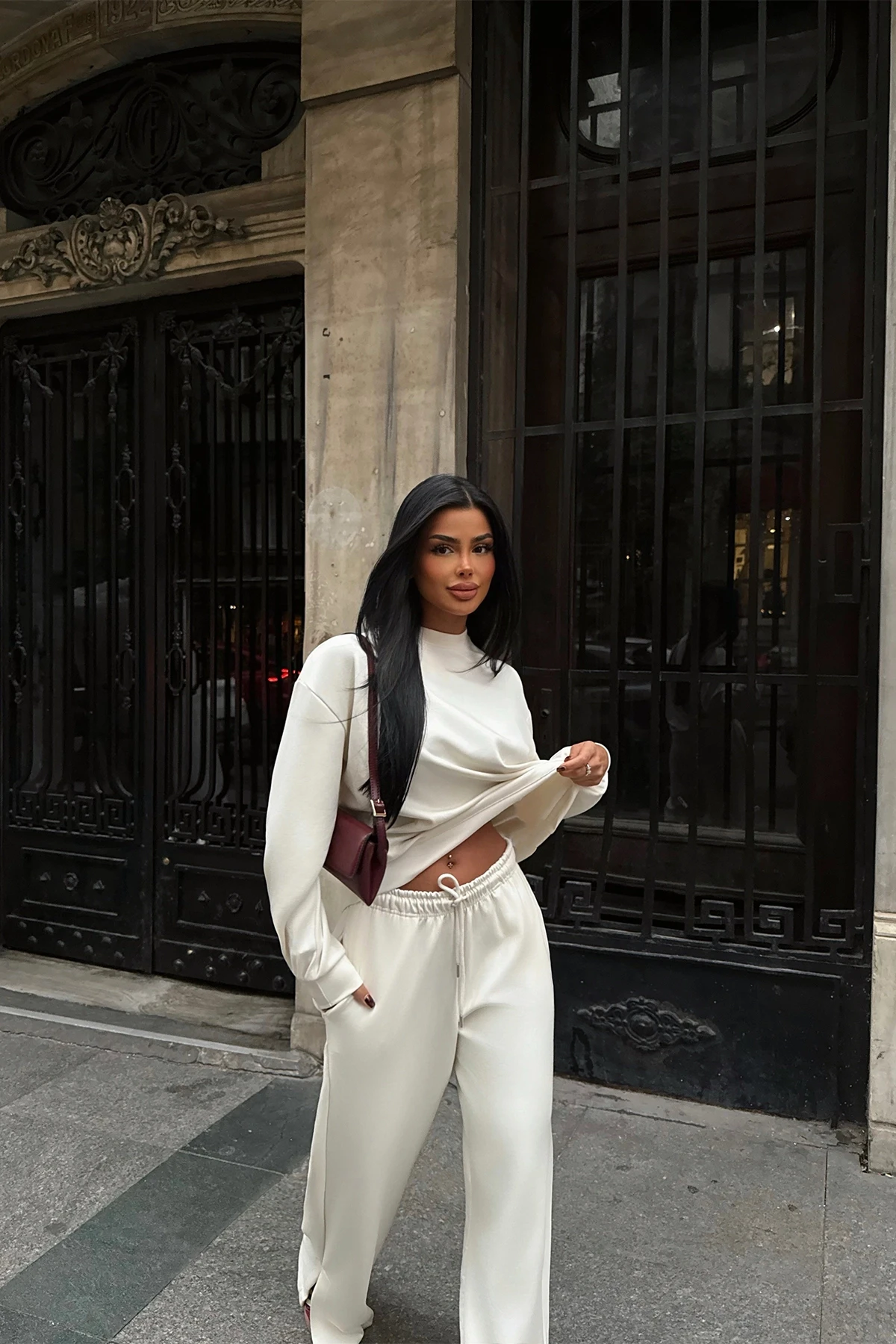 Picture of White Trouser Suit