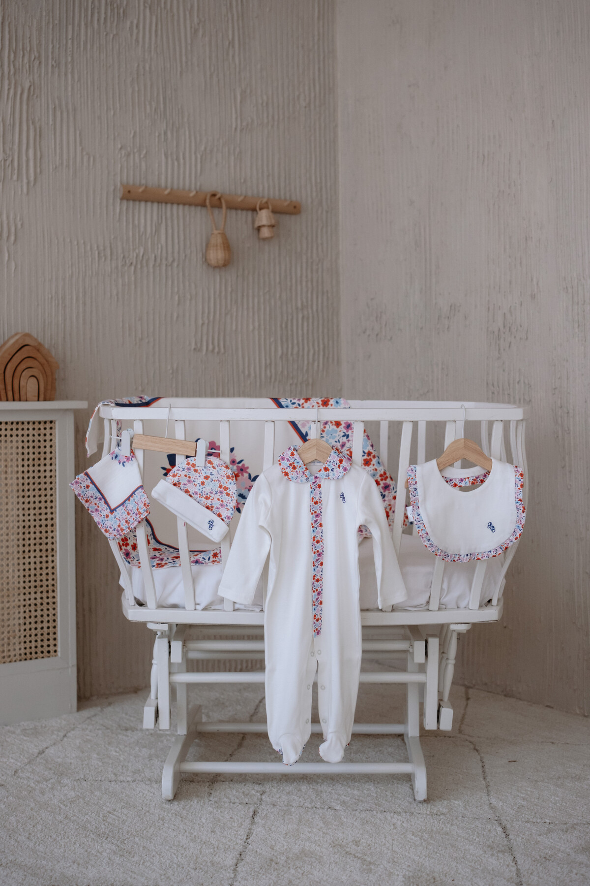 Picture of 5'Li Yenidoğan Seti - Minik Çiçekler / Kırmızı