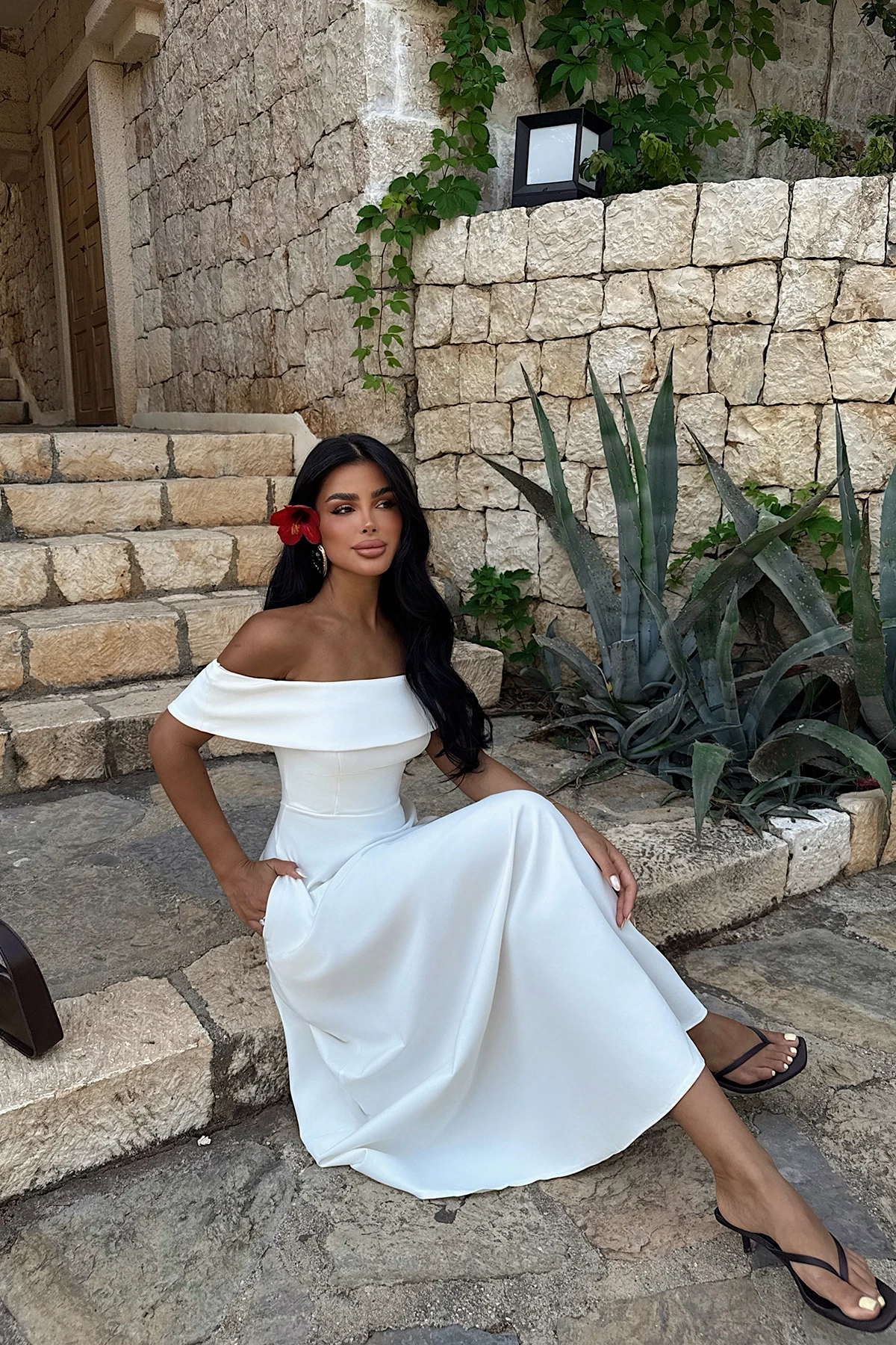 Picture of White Madonna Collar Dress