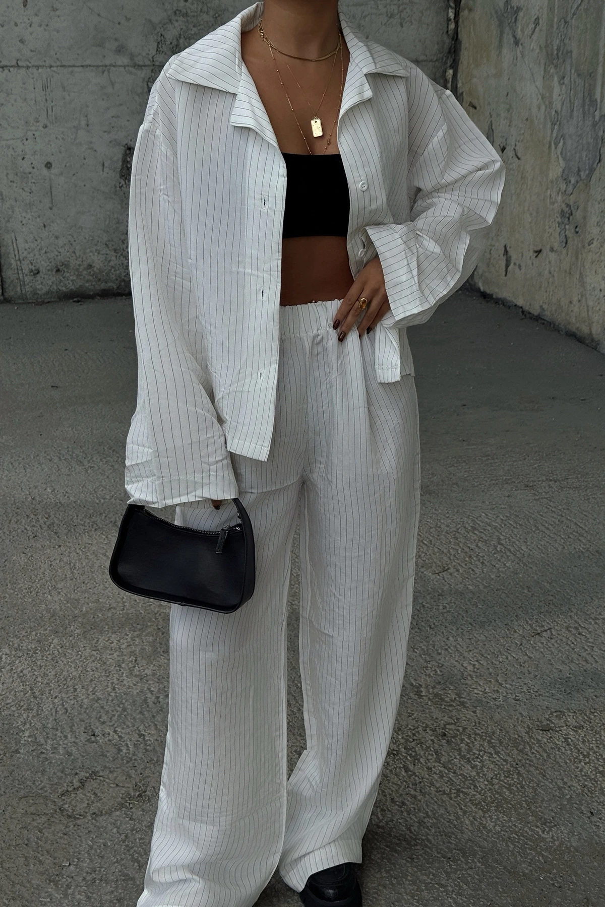 Picture of White Trouser Suit