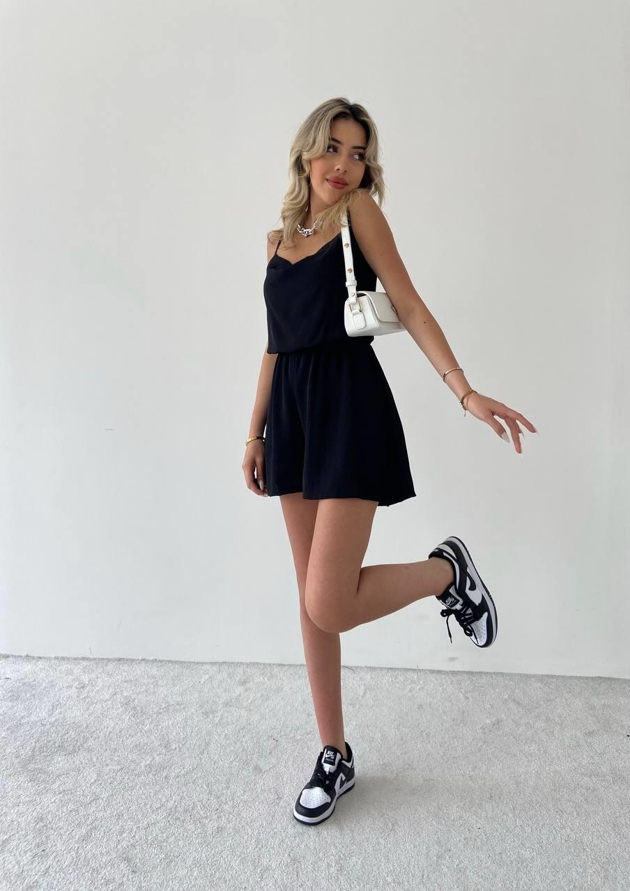 Picture of Agnes Sırt Detay Bluz