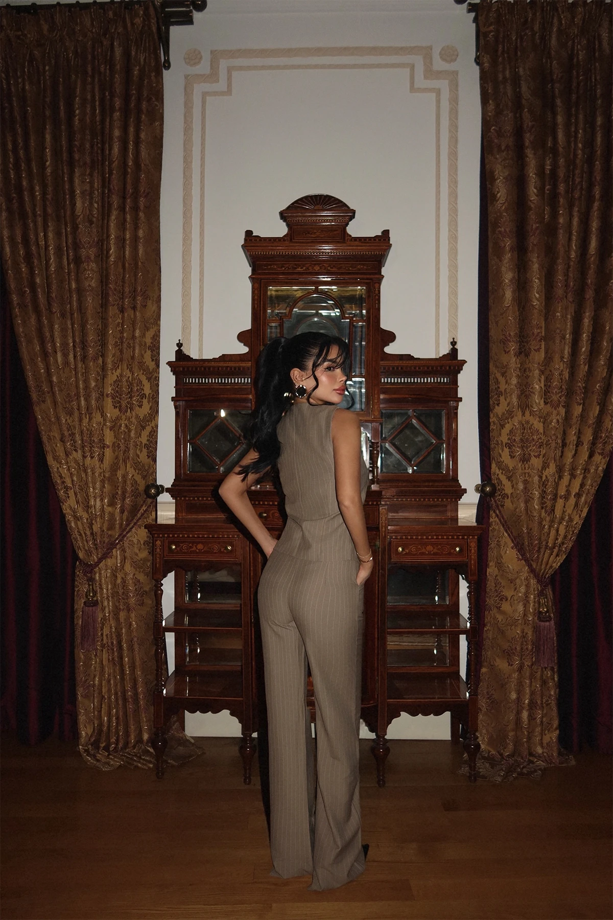 Picture of Cream Marly Suit