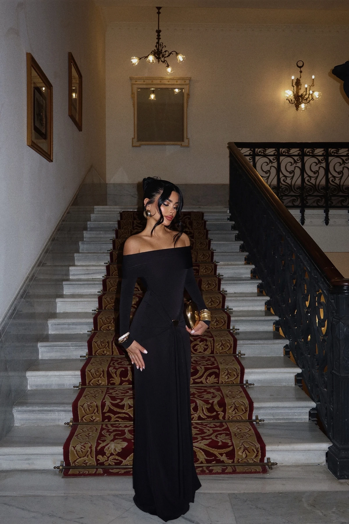 Picture of Black Long Sleeve Dress