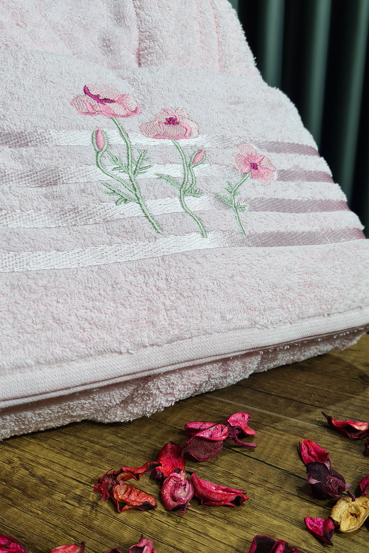 Picture of Çiçek Bayan Bornoz Seti Pudra