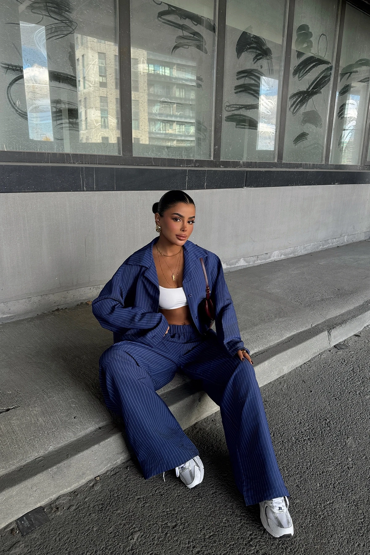 Picture of Navy Blue Trousers Suit